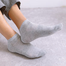 Load image into Gallery viewer, Summer Breathable Sports Socks Solid Socks 5Pairs